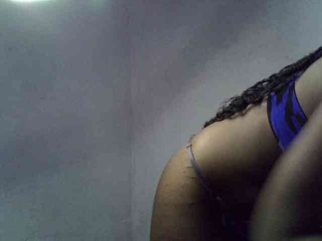 ExoticKiara1 webcam