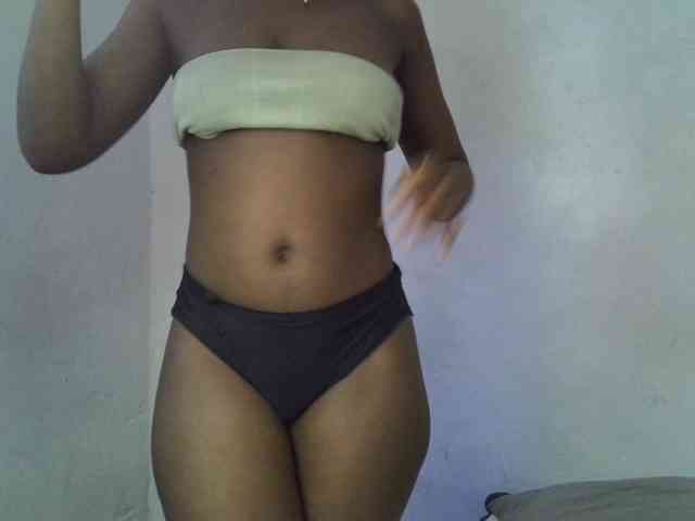 ExoticKiara1 webcam