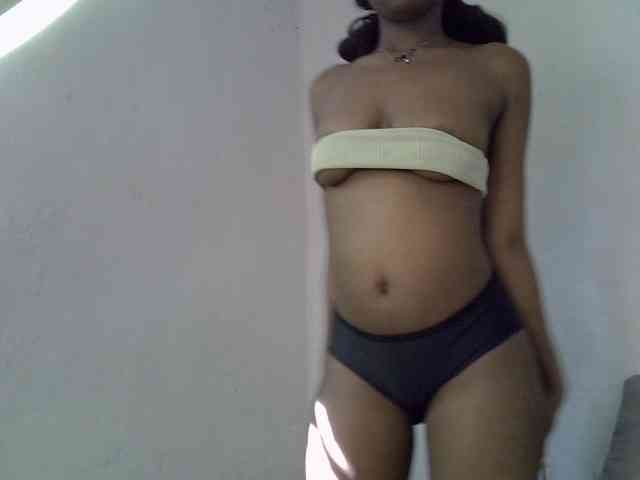 ExoticKiara1 webcam