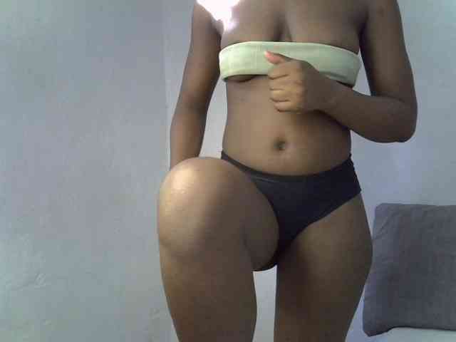 ExoticKiara1 webcam