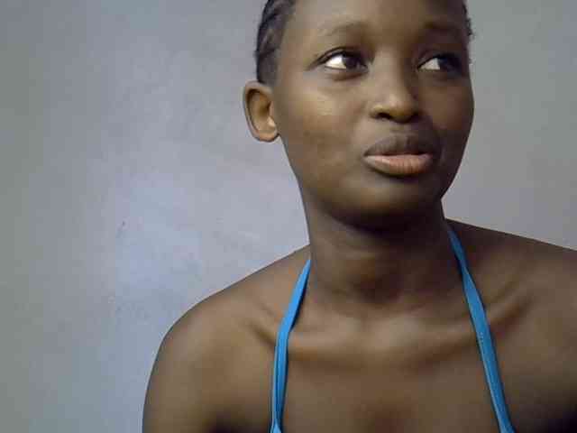 ExoticKiara1 webcam