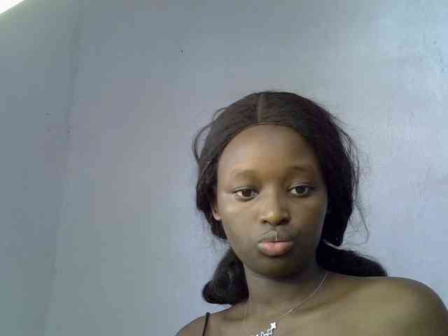 ExoticKiara1 webcam