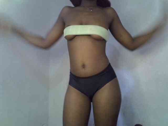 ExoticKiara1 webcam
