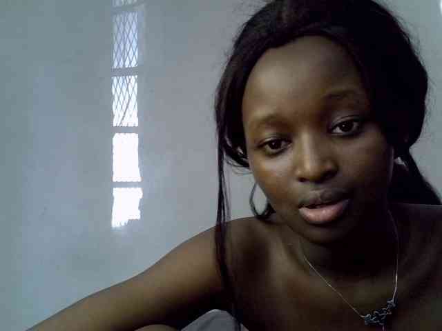 ExoticKiara1 webcam