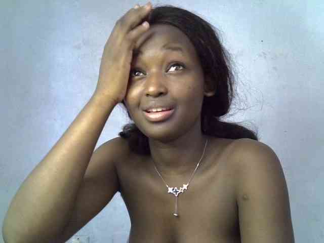 ExoticKiara1 webcam