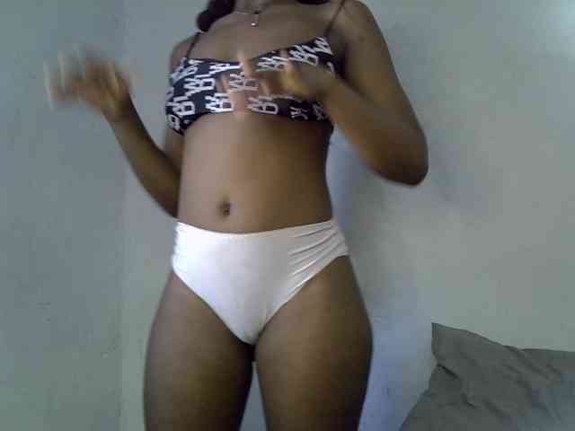 ExoticKiara1 webcam