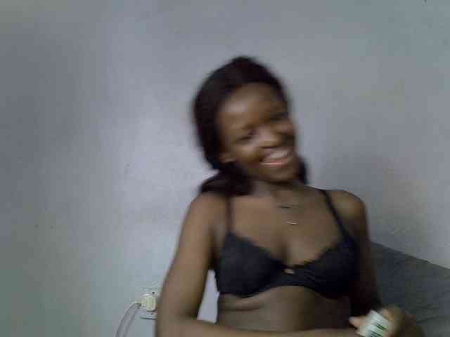 ExoticKiara1 webcam