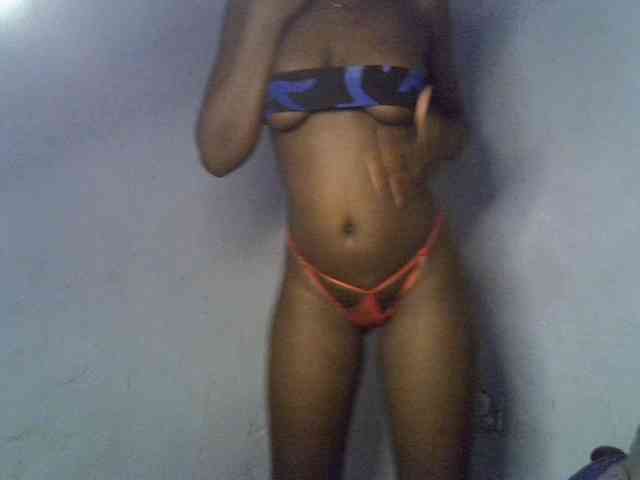 ExoticKiara1 webcam