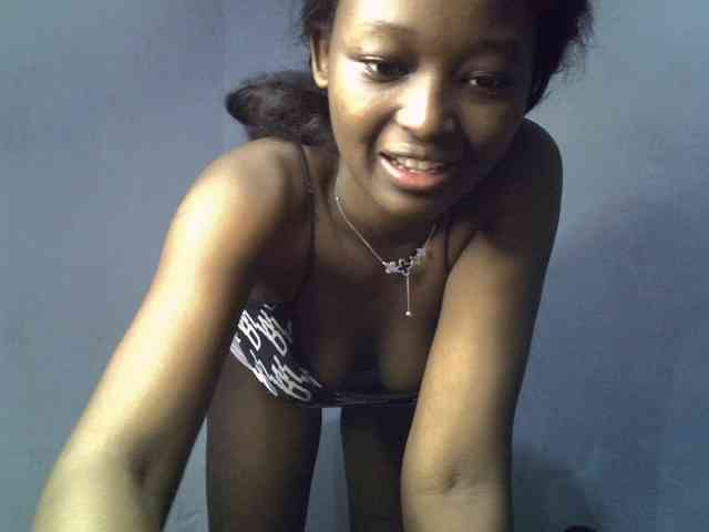 ExoticKiara1 webcam