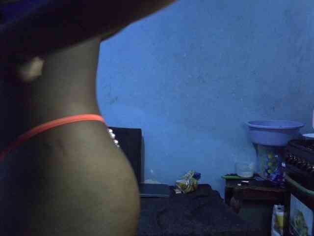 ExoticKiara1 webcam