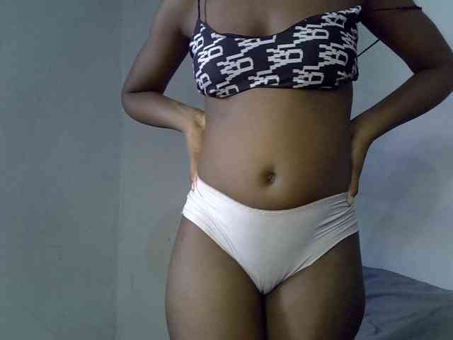 ExoticKiara1 webcam