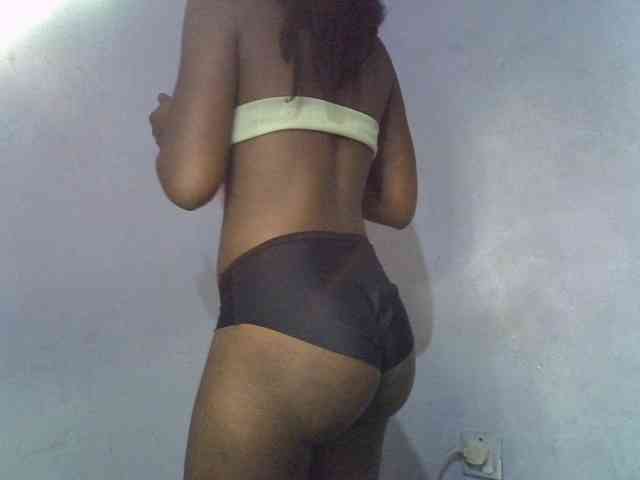 ExoticKiara1 webcam