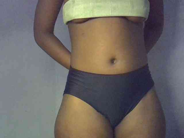 ExoticKiara1 webcam