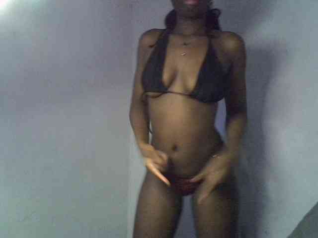 ExoticKiara1 webcam