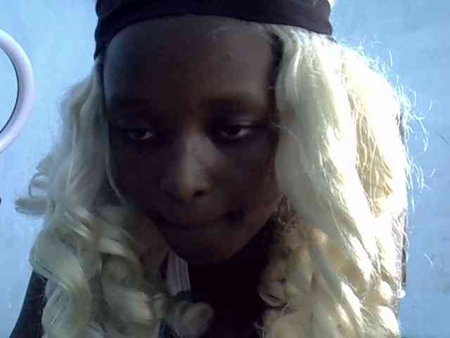 ExoticKiara1 webcam