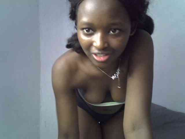 ExoticKiara1 webcam