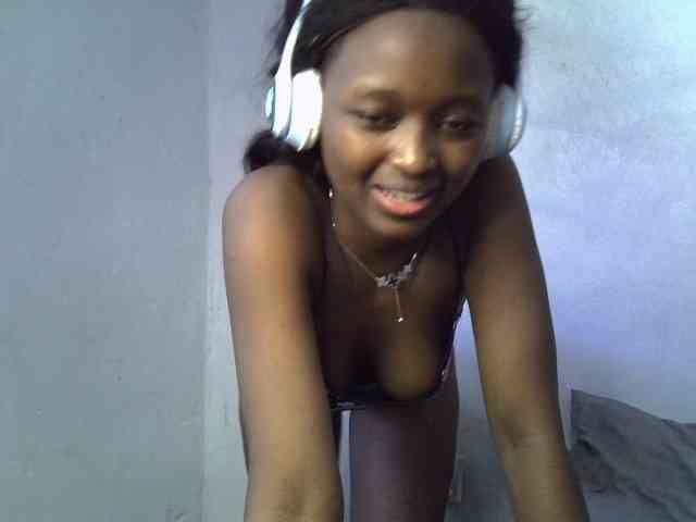ExoticKiara1 webcam