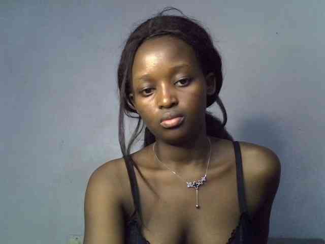 ExoticKiara1 webcam