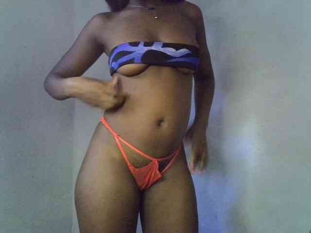 ExoticKiara1 webcam