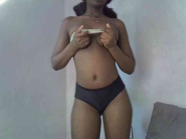 ExoticKiara1 webcam