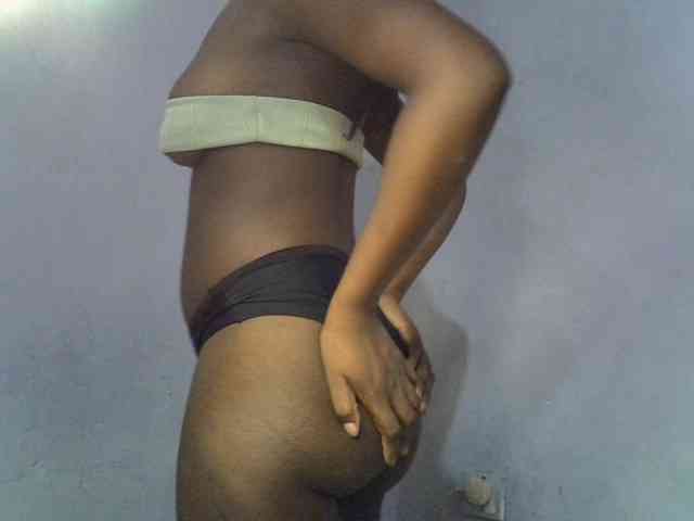 ExoticKiara1 webcam