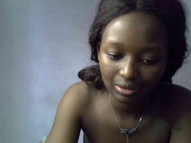 ExoticKiara1 webcam