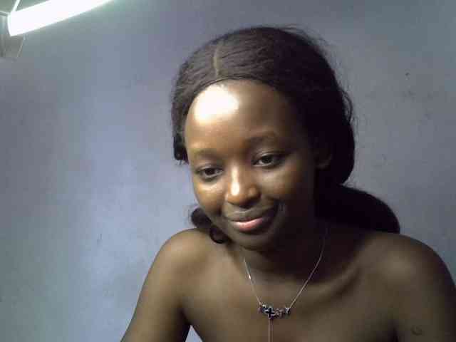 ExoticKiara1 webcam