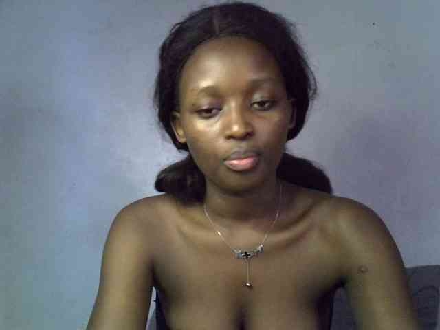 ExoticKiara1 webcam