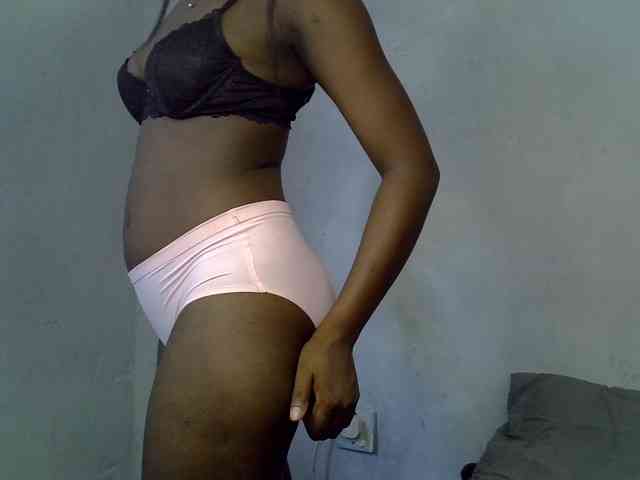 ExoticKiara1 webcam