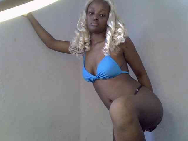 ExoticKiara1 webcam