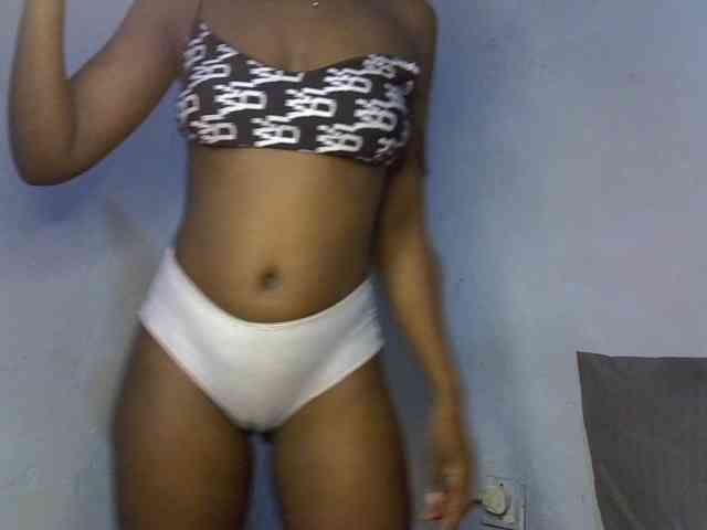 ExoticKiara1 webcam