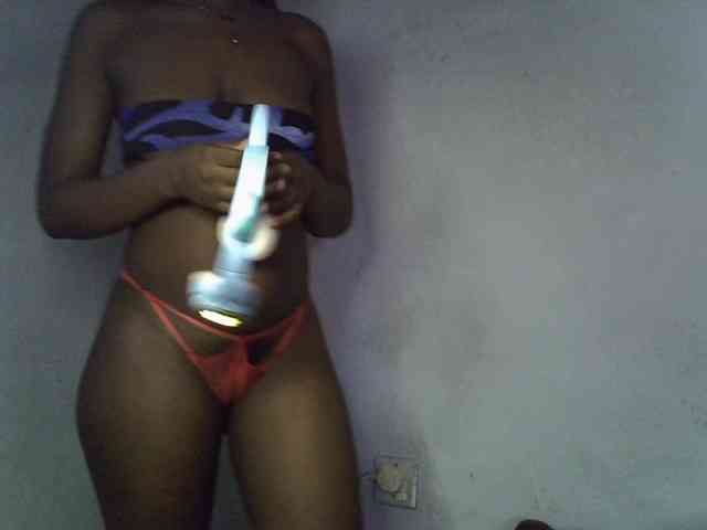 ExoticKiara1 webcam