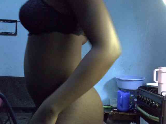 ExoticKiara1 webcam