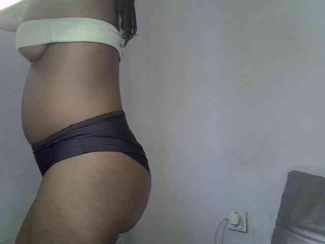 ExoticKiara1 webcam
