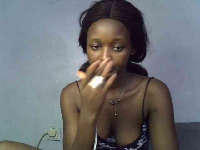 ExoticKiara1 webcam