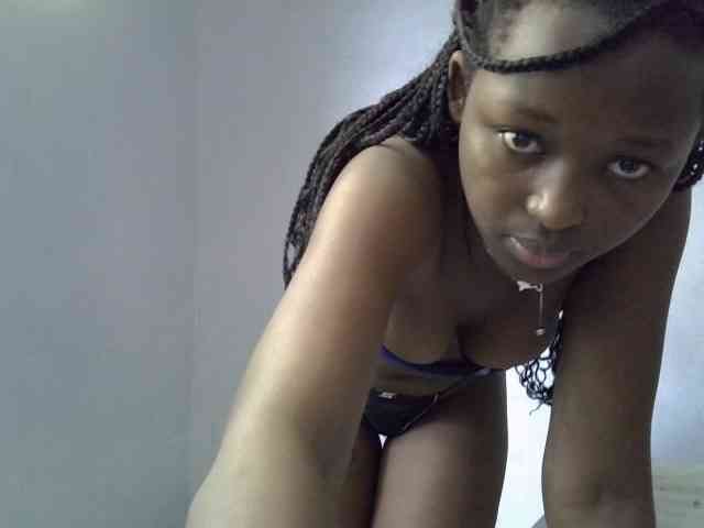 ExoticKiara1 webcam