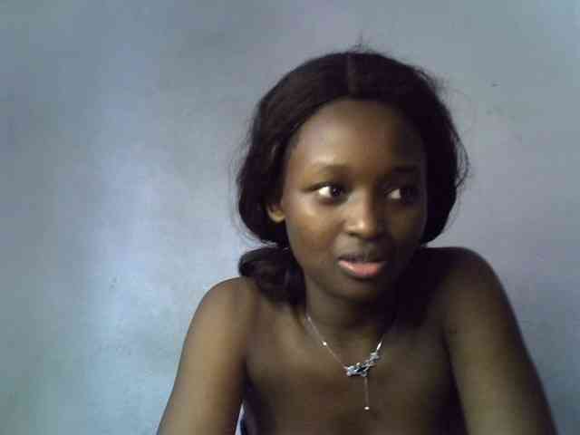 ExoticKiara1 webcam