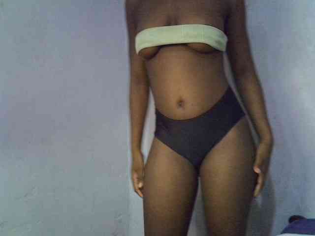 ExoticKiara1 webcam