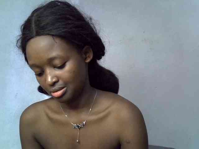ExoticKiara1 webcam