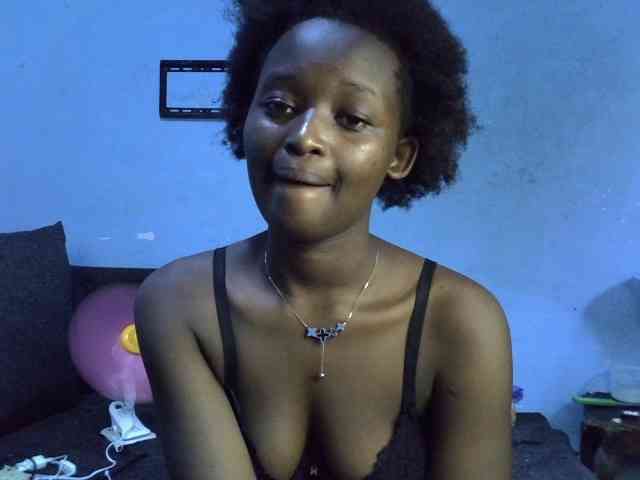 ExoticKiara1 webcam