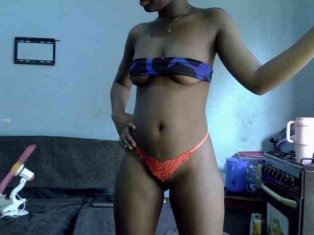 ExoticKiara1 webcam