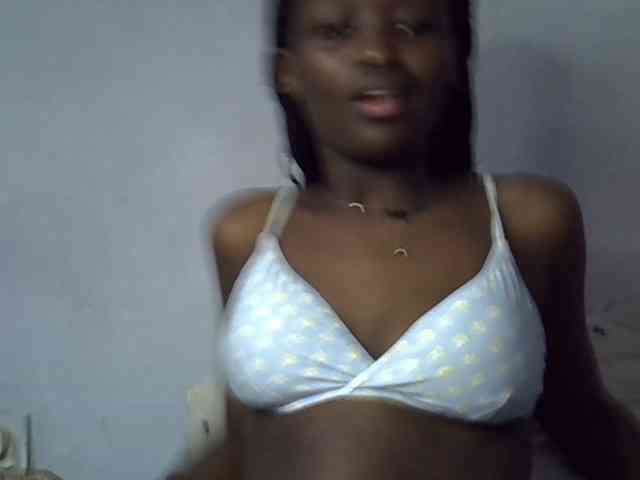 ExoticKiara1 webcam