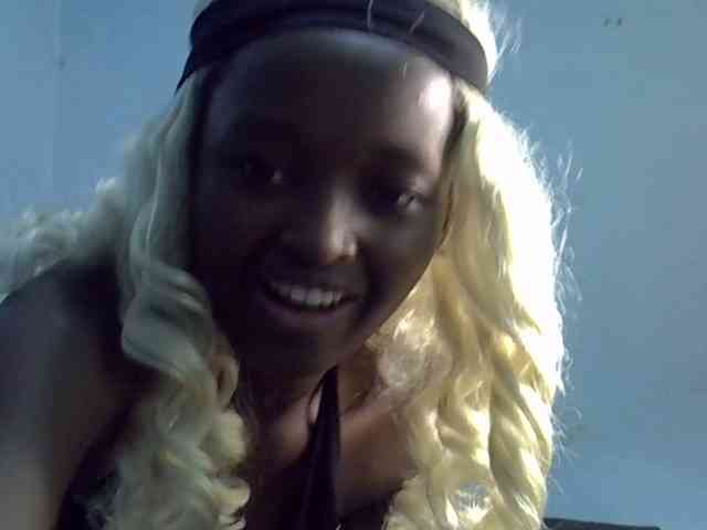 ExoticKiara1 webcam