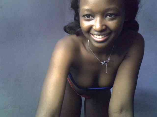 ExoticKiara1 webcam