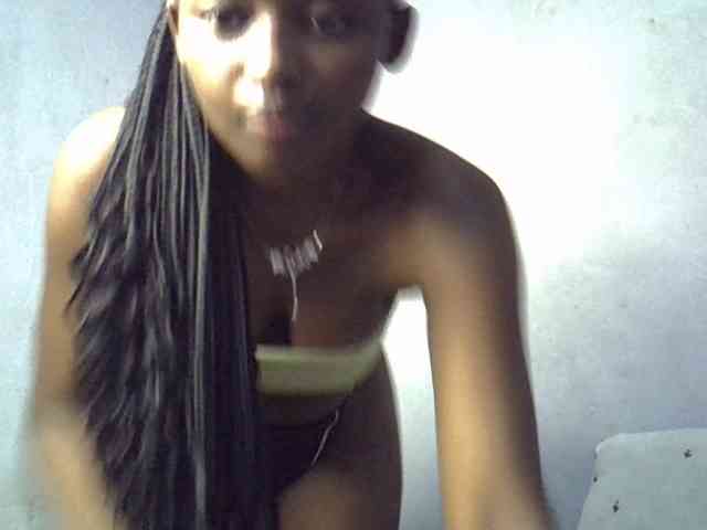 ExoticKiara1 webcam
