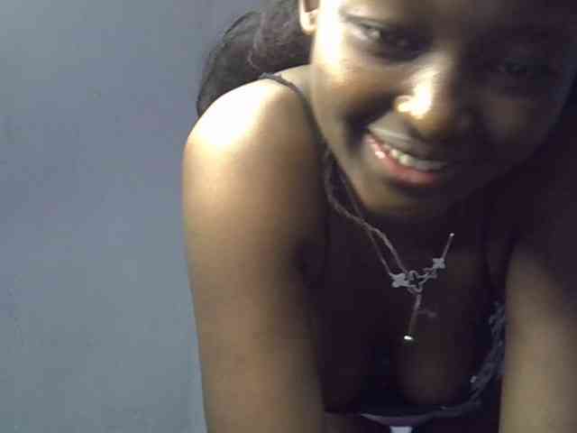ExoticKiara1 webcam