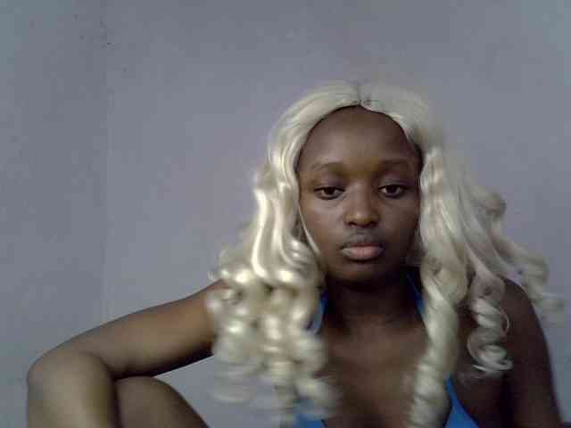 ExoticKiara1 webcam