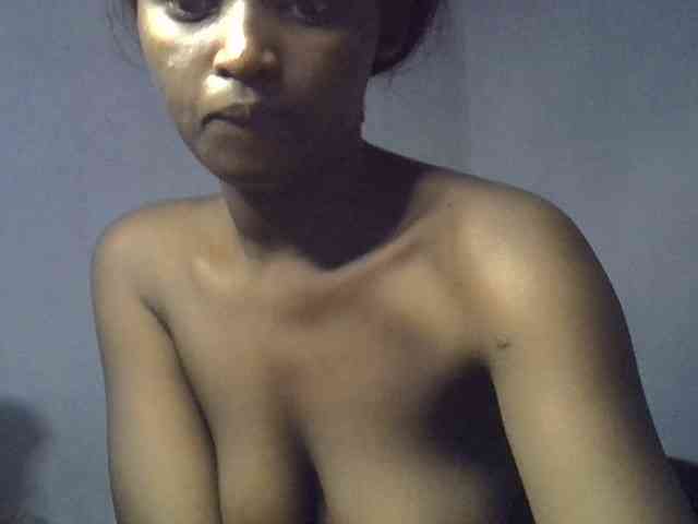 ExoticKiara1 webcam