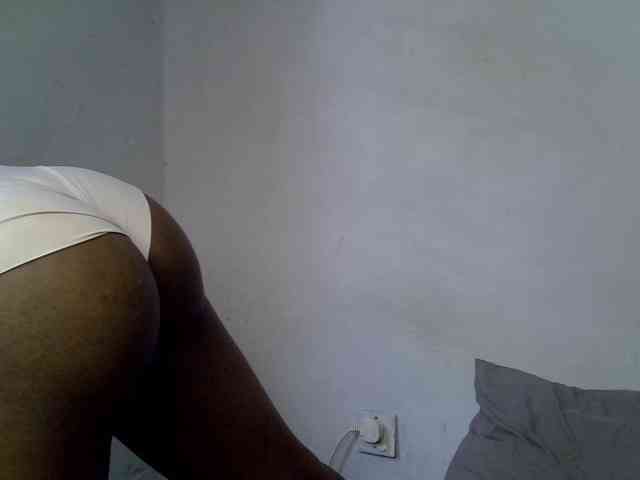 ExoticKiara1 webcam