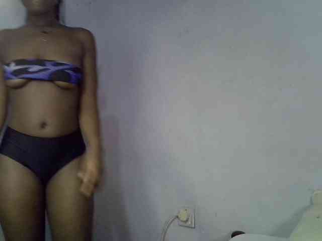 ExoticKiara1 webcam